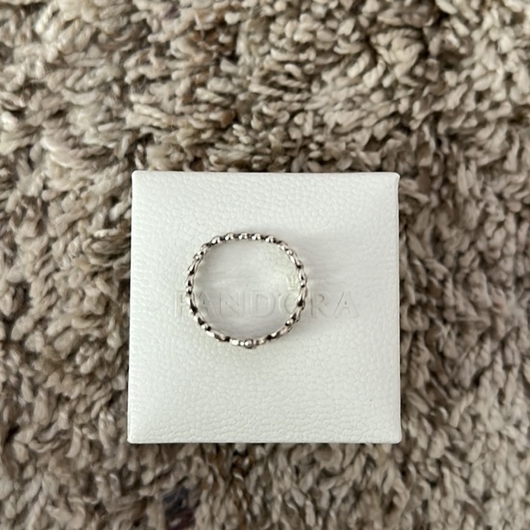 Pandora Princess Tiara Crown Ring in silver - Picture 5 of 13